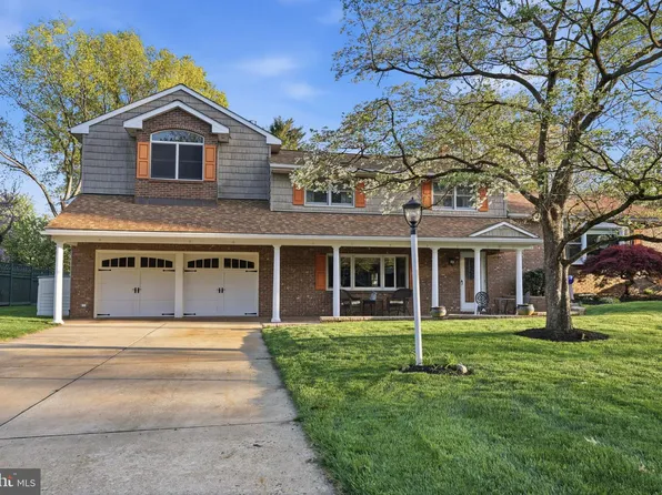 1103 Roeloffs Rd, Morrisville, PA 19067