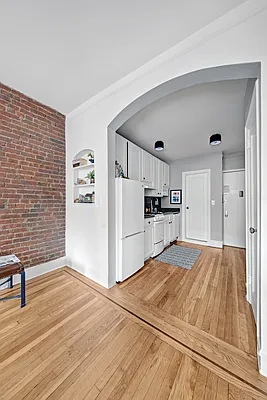 Rented by Compass | media 17