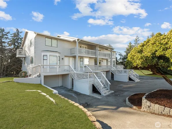 12214 105th Avenue Ct E APT D, Puyallup, WA 98374