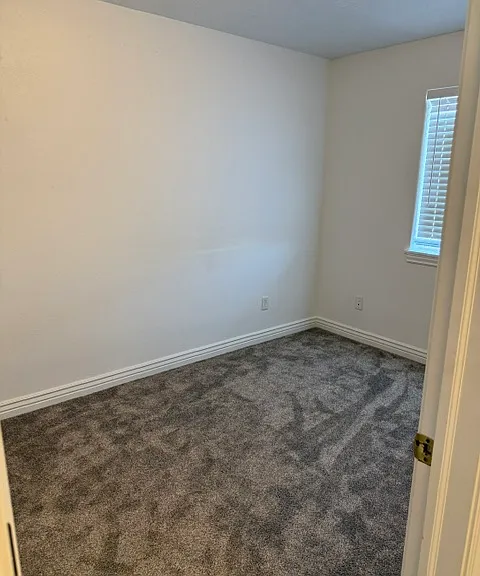 834 Saturn Ave #2 — Photo 11