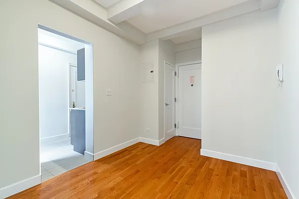 Rented by Stonehenge NYC LLC | media 3