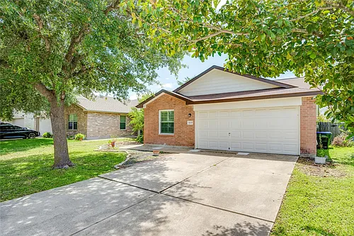 18325 Maxa Dr Photo 1