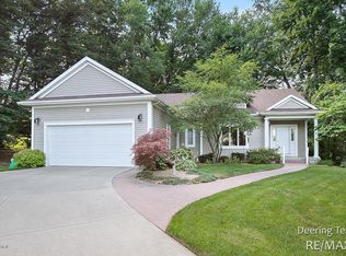 2179 Boyd Ct NE, Grand Rapids, MI 49525