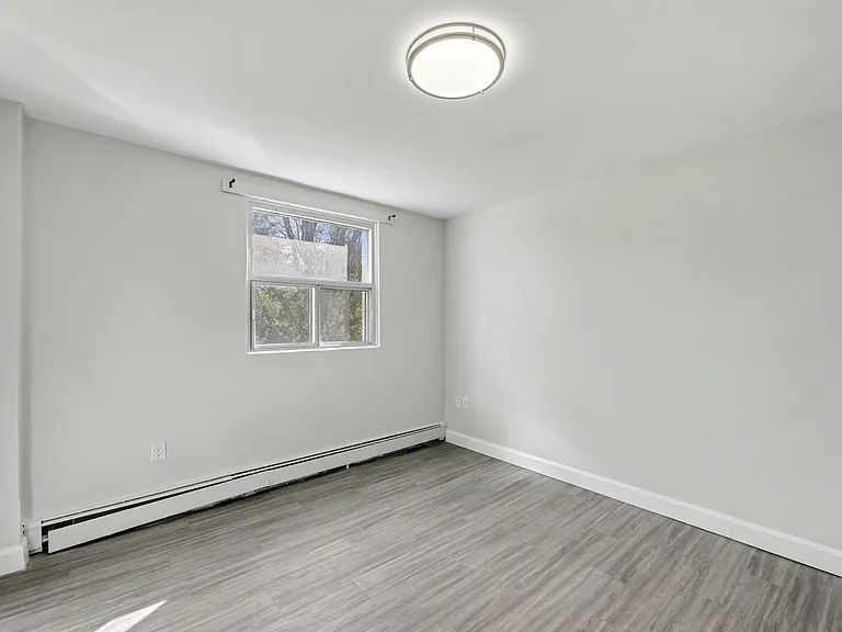 76 Mary St — Photo 22