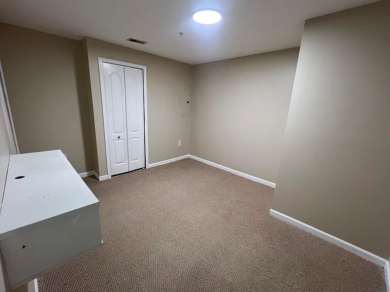 2495 Deerfield Ln — Photo 10