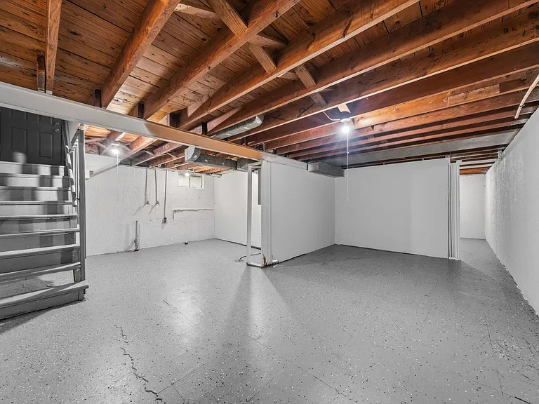 8515 Jenny Dr — Photo 20