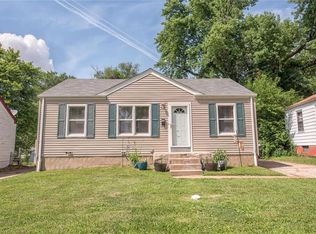 11029 Saint Pius Ln, Saint Ann, MO