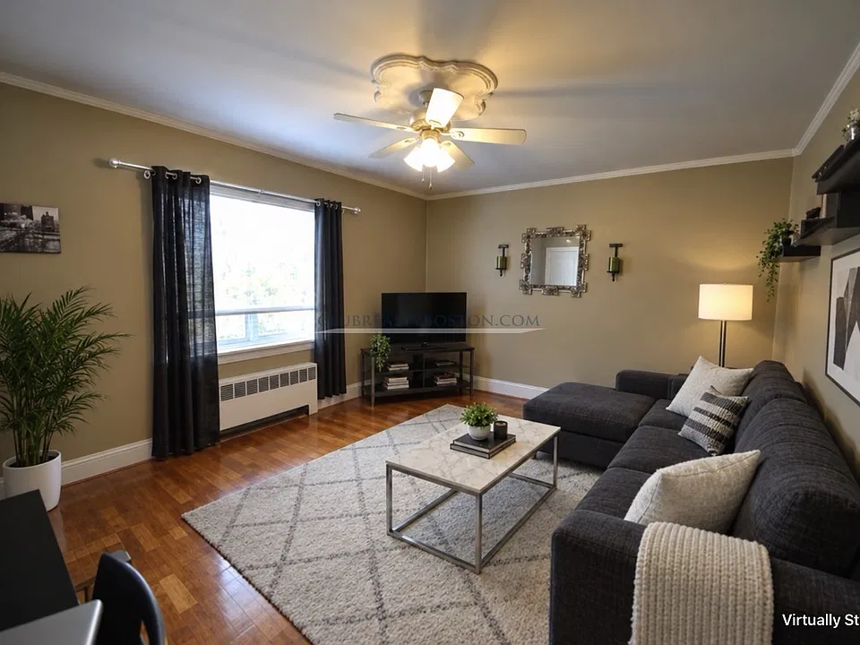 43 Brock St #3