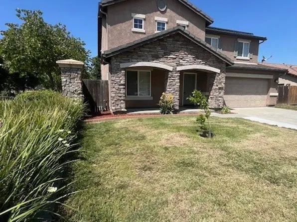 2756 W Prescott Ave, Visalia, CA 93291