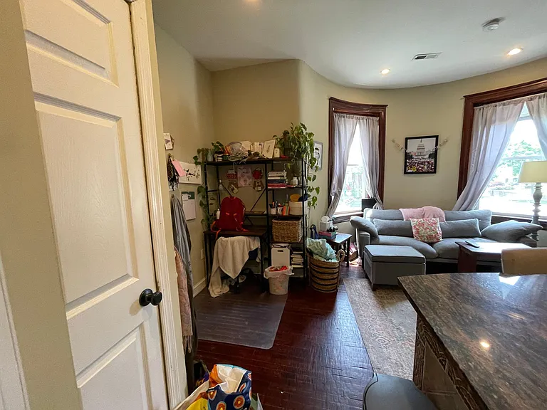 1425 Allison St NW #C — Photo 16