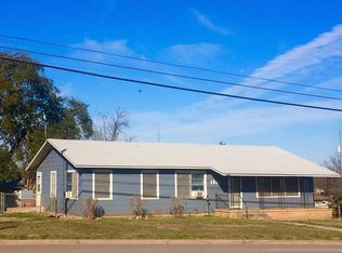 1601 Ford St, Llano, TX 78643