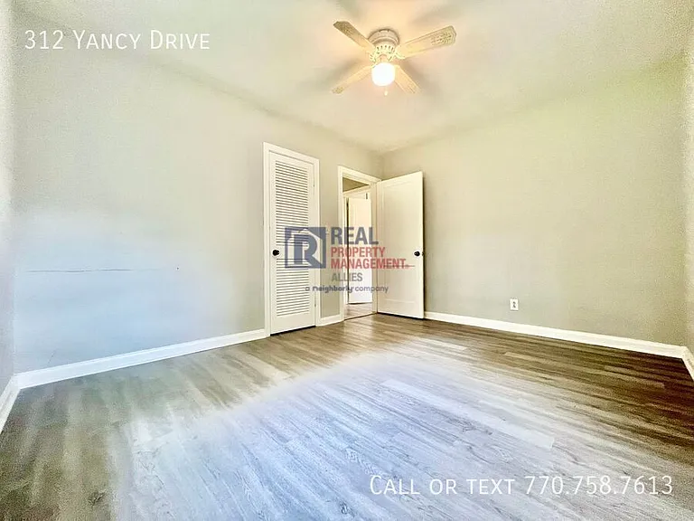 312 Yancy Dr SE — Photo 12