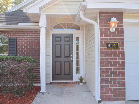 2nd image of 4441 Campus Hills Cir