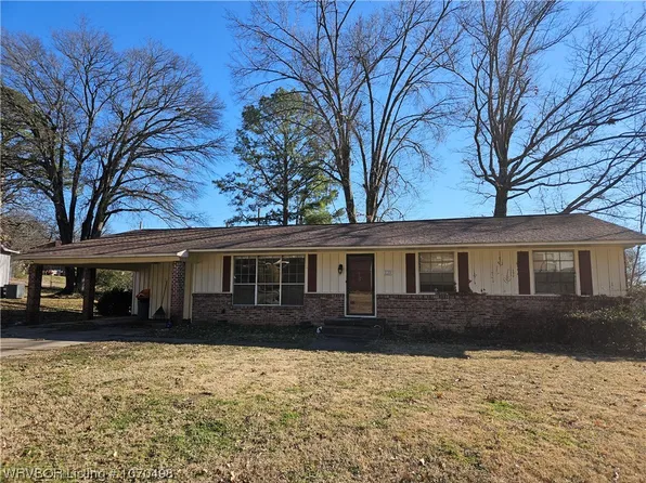 2108 S Boston St, Fort Smith, AR 72901