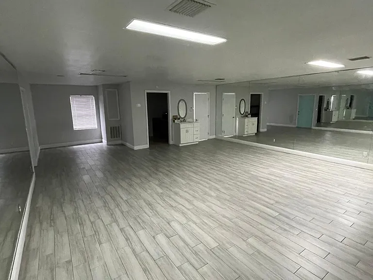 640 Ponderosa Dr E #1 — Photo 2