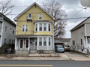 1044 Main St, Pawtucket, RI 02860