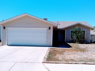 317 Valle Vista Dr, Farmington, NM 87401