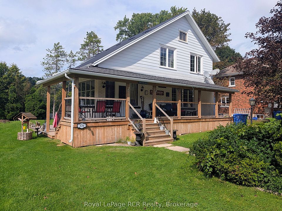 1st image of 376 George St E
