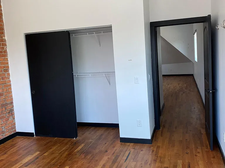 66 Douglass St #104 — Photo 6