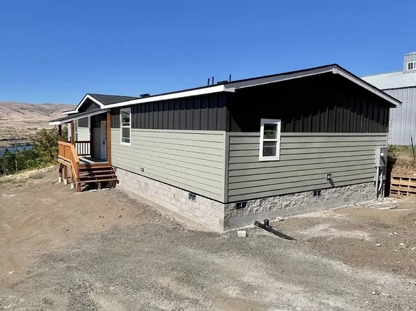 2743 E 9th St, The Dalles, OR 97058