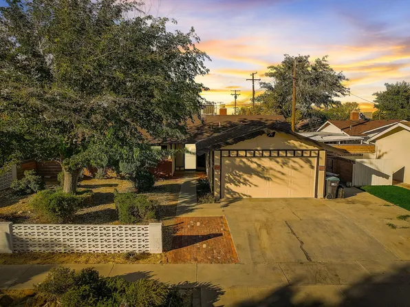 513 W Avenue J11, Lancaster, CA 93534