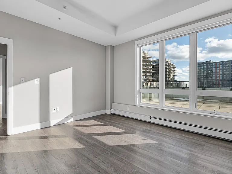 3569 Dutch Village Rd — Photo 64