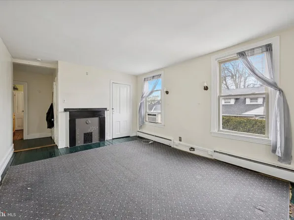 30 W Chester Pike, Ridley Park, PA 19078