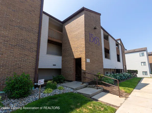1563 W Pond Dr #24, Okemos, MI 48864