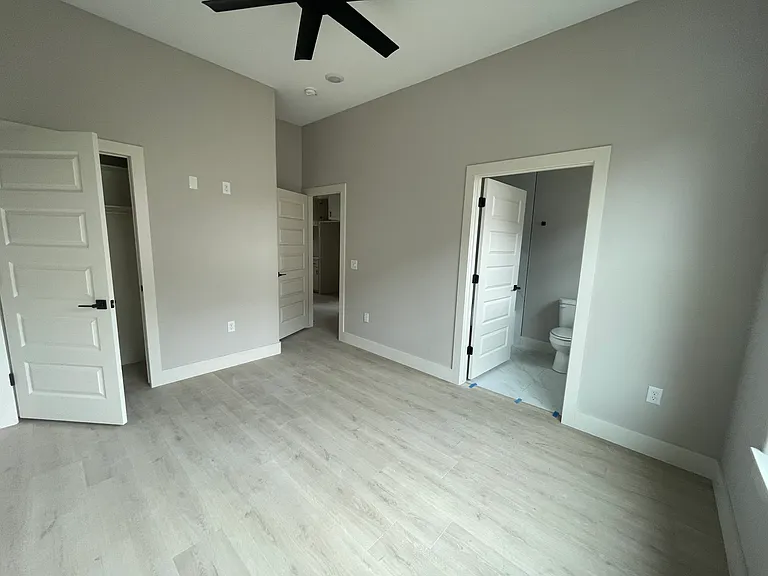 4894 N Castlewood Ln #1 — Photo 7