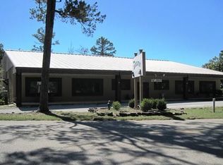 440 Passion Play Rd, Eureka Springs, AR 72632