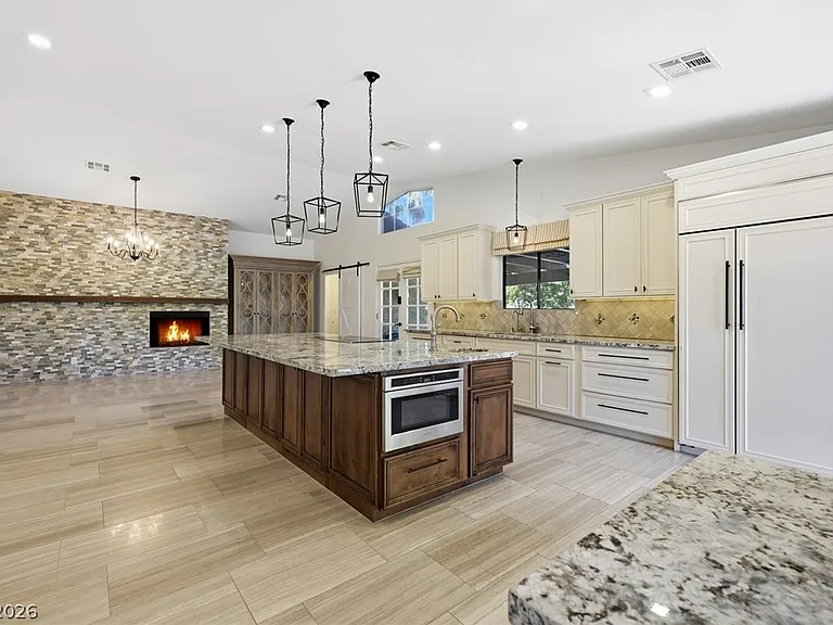1410 S Monte Cristo Way — Photo 18