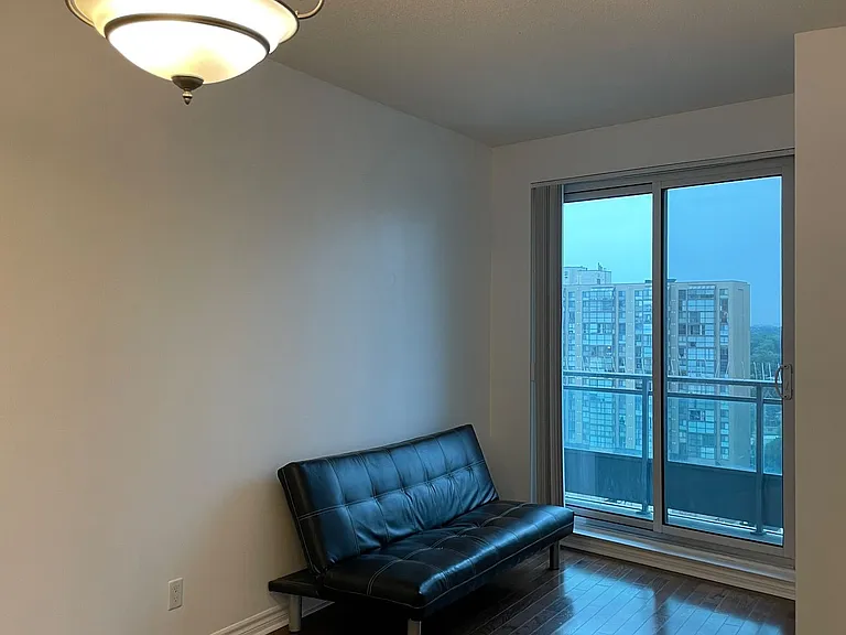 18 Holmes Ave #1309 — Photo 7