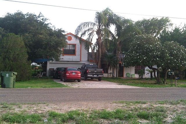 1st image of 129 E Duranta Ave