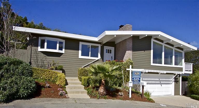 1st image of 398 Eliseo Dr