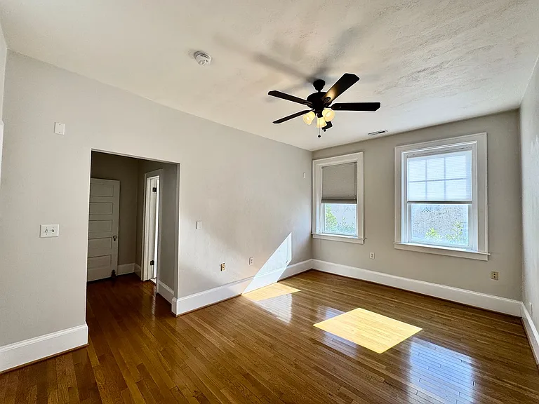 429 W York St #3A — Photo 34