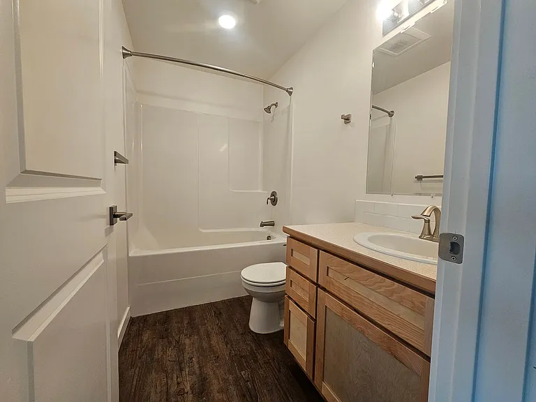 2249 N Airport Rd — Photo 21