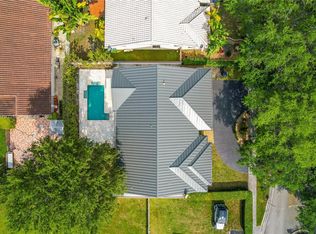 9205 SW 75th St, Miami, FL 33173