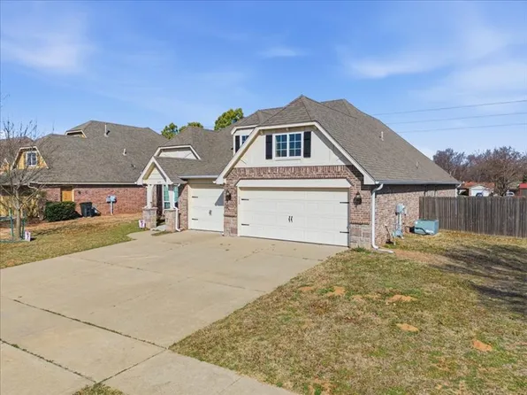 8675 E 136th St S, Bixby, OK 74008