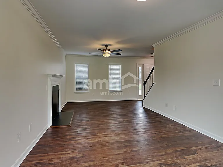 5912 Mineral Springs Ct — Photo 7
