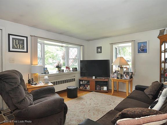 2nd image of 246 Abbey Dr