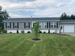 112 Freedom Hill Rd, Hampstead, NH 03841