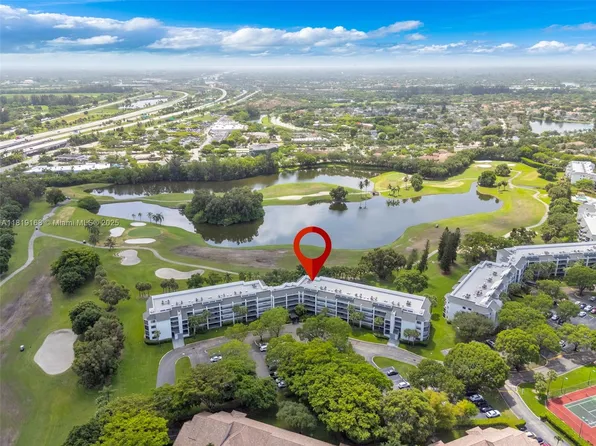 16171 Blatt Blvd APT 401, Weston, FL 33326