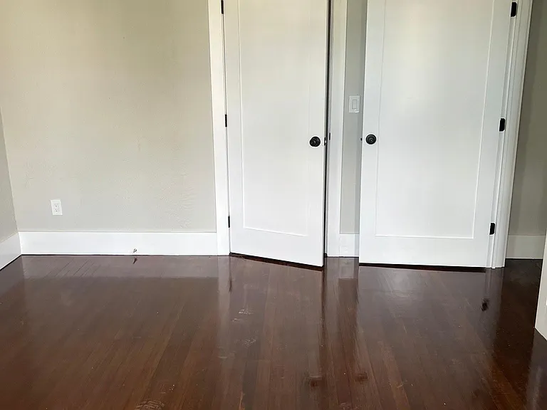 42 Irwin St #1 — Photo 3