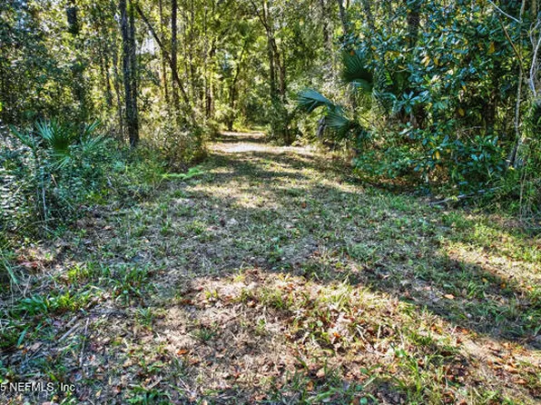 16082 RESSIE Drive W, Jacksonville, FL 32218