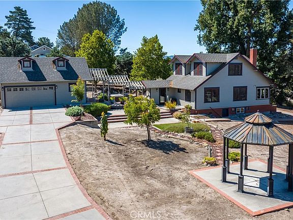 3rd image of 3155 El Camino Real