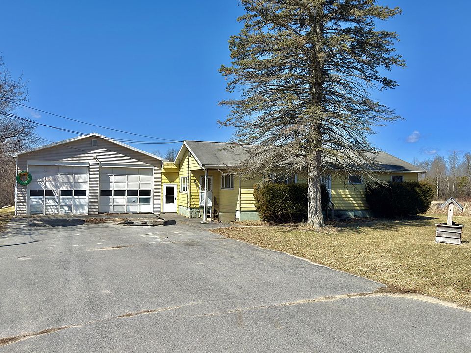 1st image of 643 Ashley Rd