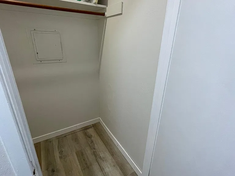 124 Blue Ridge Dr #B — Photo 13