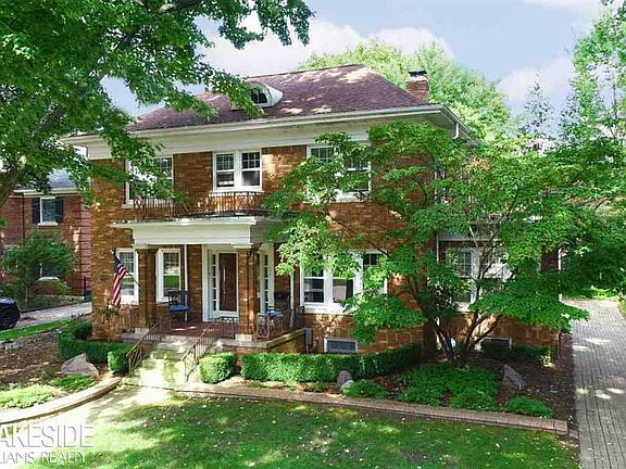 3rd image of 56 Belleview Ave