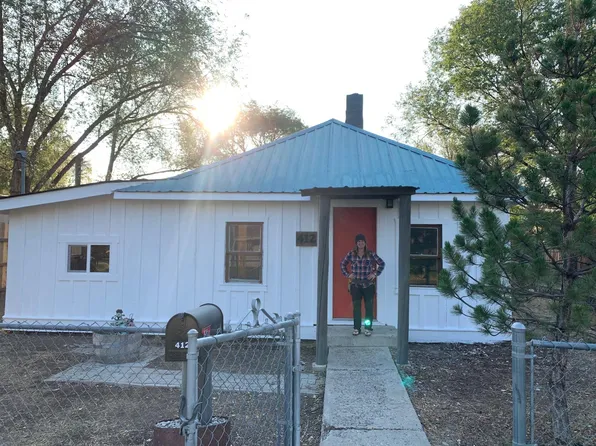 412 Water St, Salmon, ID 83467