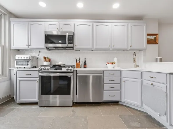 845 Garden Street image 1 of 23